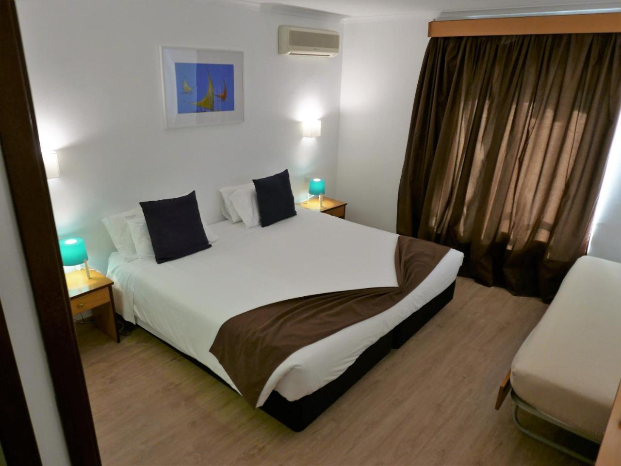 Aparthotel Estoril 7 Esterno foto