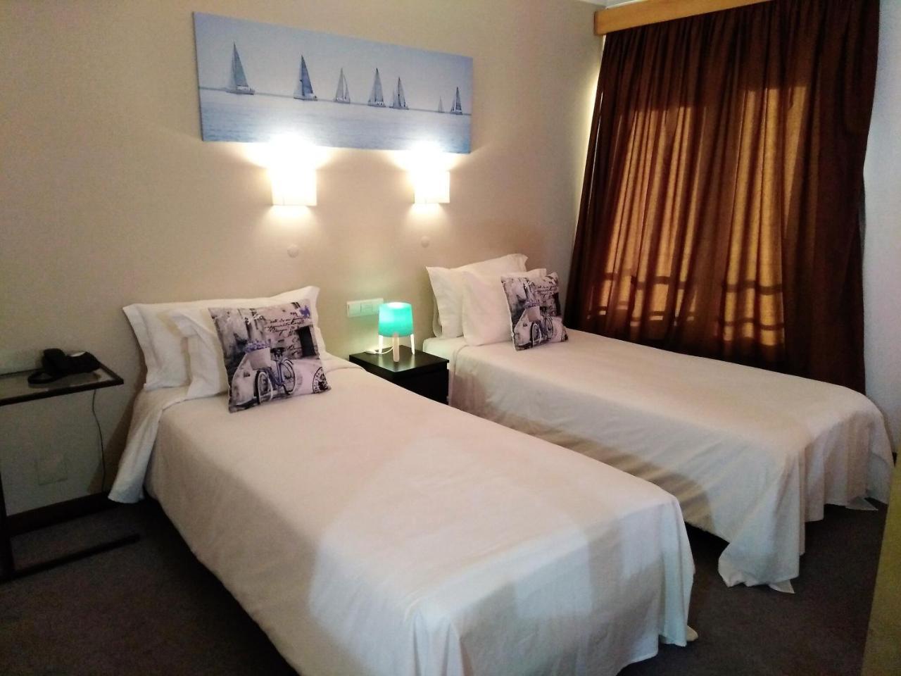 Aparthotel Estoril 7 Esterno foto